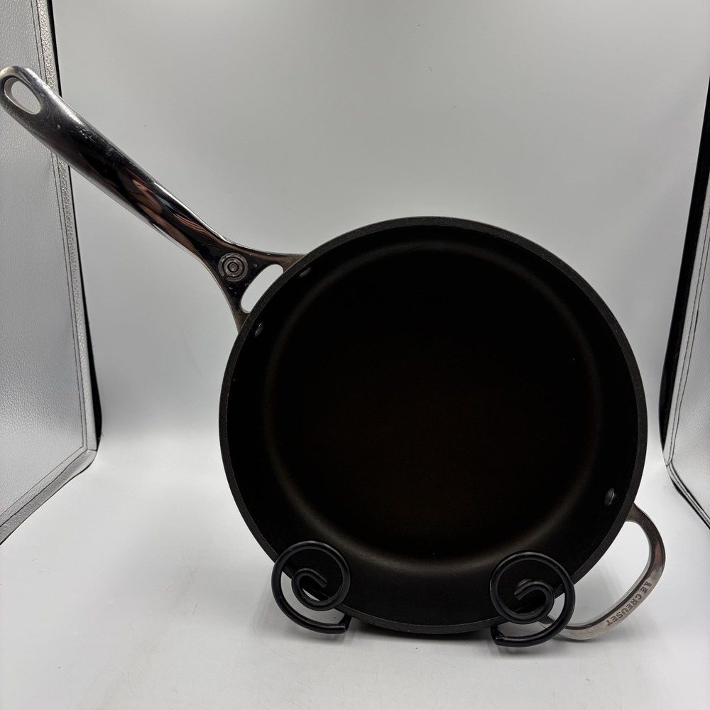 Le Creuset Toughened Non-Stick Deep Sauté Frying Pan Helper Handle 10.5"